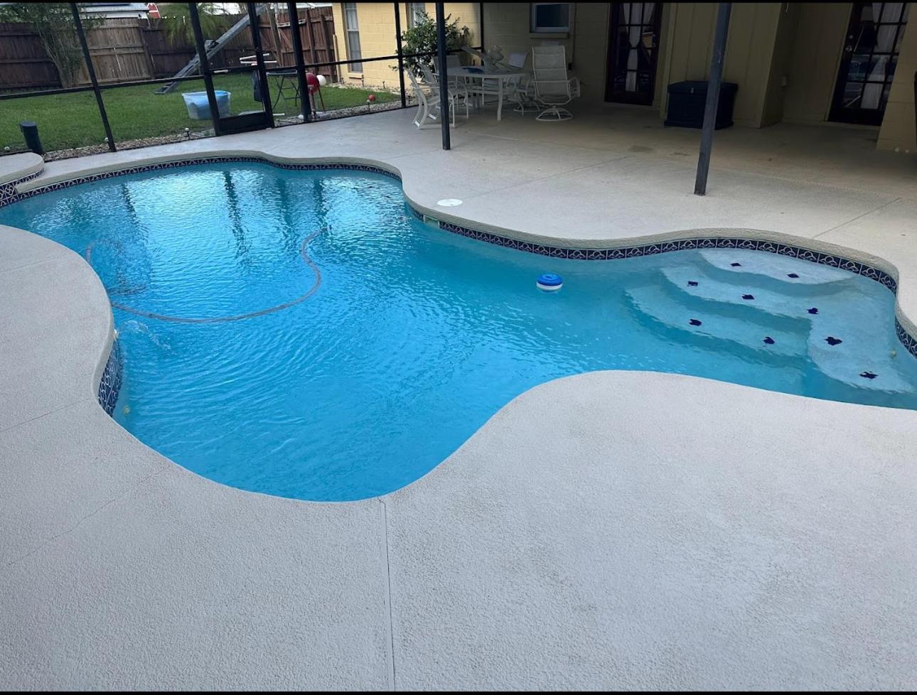 Lake Valrico'S Camelot Court With Heated Pool & Access To Private Lake Экстерьер фото